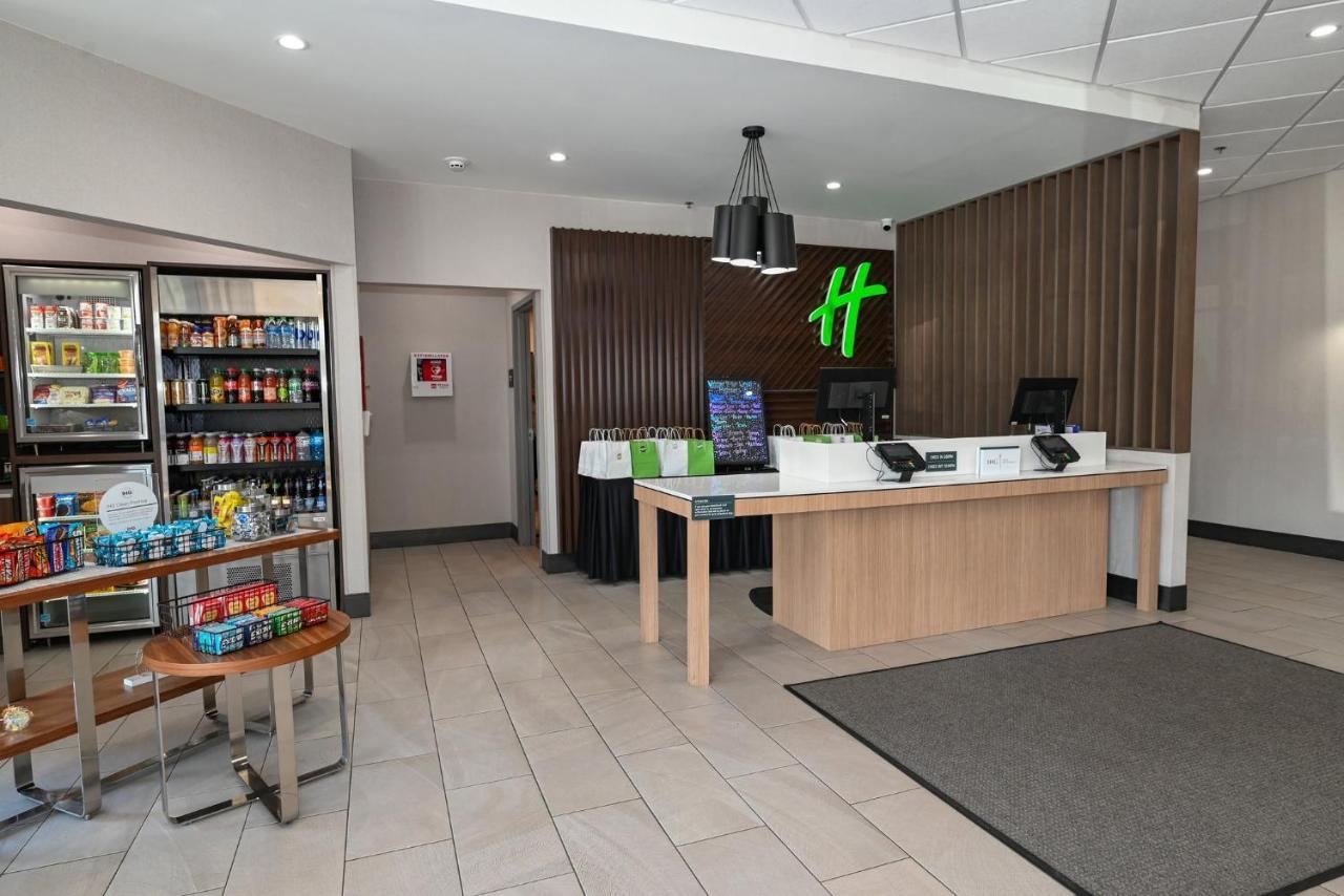 Holiday Inn Cleveland-Mayfield By Ihg Экстерьер фото