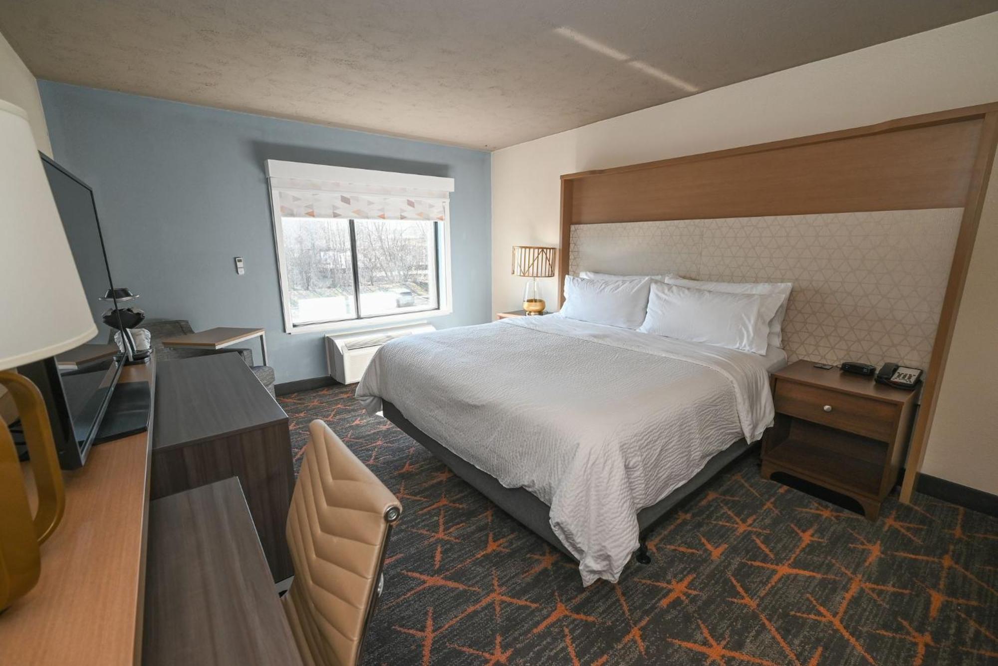 Holiday Inn Cleveland-Mayfield By Ihg Экстерьер фото