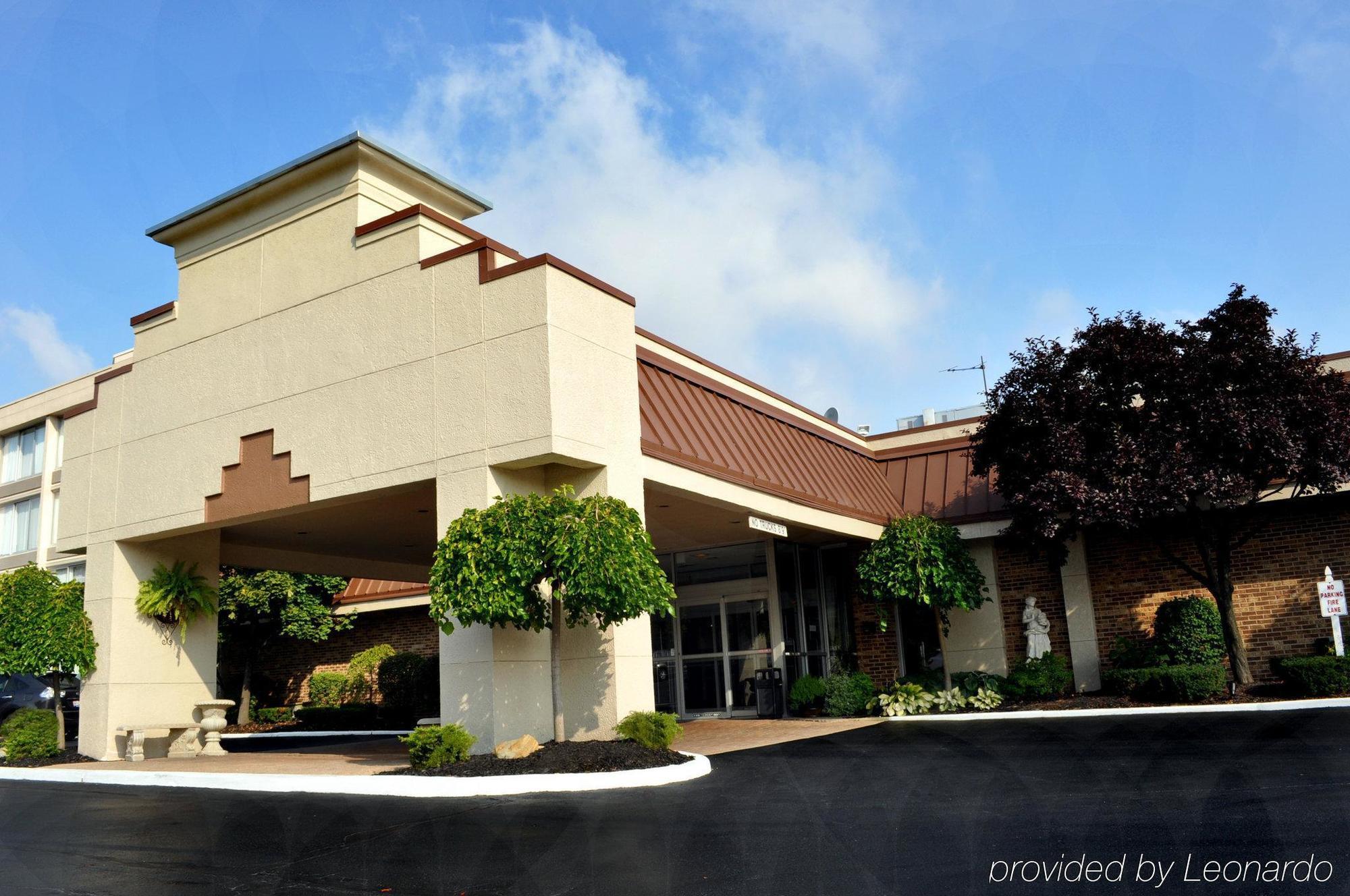 Holiday Inn Cleveland-Mayfield By Ihg Экстерьер фото